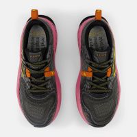 NEW BALANCE FRESH FOAM HIERRO V8 BLACK ET REAL PINK chaussure de  trail pas cher